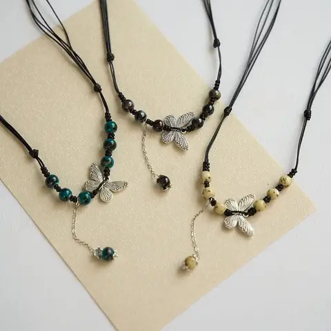 Dây Chuyền Handmade Vintage: Cách Chọn, Phong Cách Và Nơi Mua Uy Tín Dây Chuyền Handmade Vintage: Cách Chọn, Phong Cách Và Nơi Mua Uy Tín