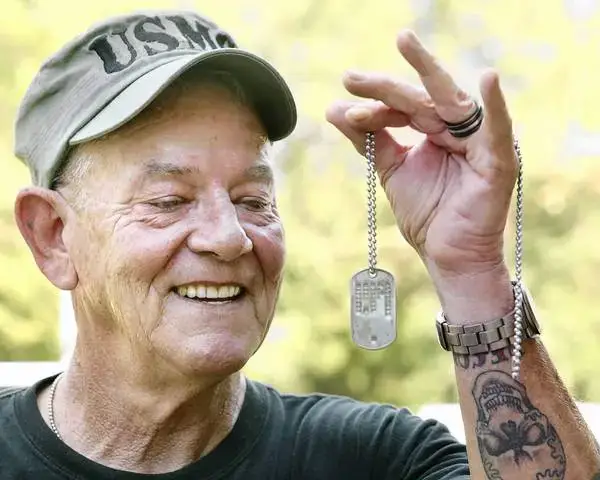 Dogtag – Dây Chuyền Quân Đội Mỹ: Định Nghĩa, Các Loại & Hướng Dẫn Mua Lựa Chọn Phù Hợp Dogtag – Dây Chuyền Quân Đội Mỹ: Định Nghĩa, Các Loại & Hướng Dẫn Mua Lựa Chọn Phù Hợp