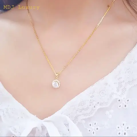 Dây Chuyền Vàng Mặt Đá: Hướng Dẫn Chọn Mua, Loại Đá Phổ Biến Và Mức Giá Phù Hợp Dây Chuyền Vàng Mặt Đá: Hướng Dẫn Chọn Mua, Loại Đá Phổ Biến Và Mức Giá Phù Hợp