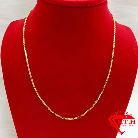 Dây Chuyền Vàng Nữ Trơn: Cách Chọn, Kiểu Dáng Và Bảo Quản Đúng Cách Dây Chuyền Vàng Nữ Trơn: Cách Chọn, Kiểu Dáng Và Bảo Quản Đúng Cách