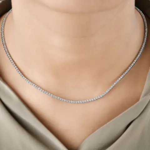 Dây Chuyền Vàng Ý Sjc: Mẫu Mã, Chất Liệu, Giá Và Địa Chỉ Mua Uy Tín