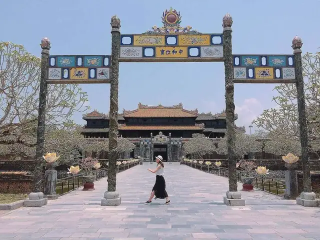 Lịch Trình Du Lịch Huế 1 Ngày Tự Túc: Địa Điểm, Ẩm Thực Và Chi Phí Chi Tiết