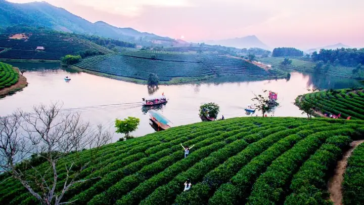 Lịch Trình Du Lịch Miền Tây Xứ Nghệ 2 Ngày 1 Đêm: Điểm Đến, Hoạt Động & Mẹo Thực Tế
