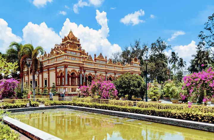Kinh Nghiệm Du Lịch Tự Túc Mỹ Tho – Tiền Giang: Lịch Trình, Điểm Tham Quan & Chi Phí Chi Tiết Kinh Nghiệm Du Lịch Tự Túc Mỹ Tho – Tiền Giang: Lịch Trình, Điểm Tham Quan & Chi Phí Chi Tiết