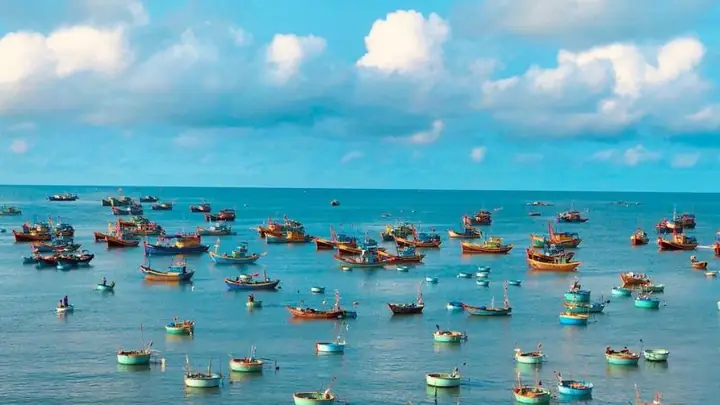 Du Lịch Phan Thiết Tự Túc: Hướng Dẫn Chi Tiết Điểm Đến, Ẩm Thực, Lịch Trình & Chi Phí Cho Người Mới