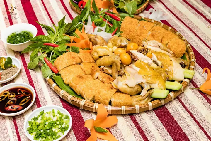 Địa Chỉ Và Cách Thưởng Thức Gà Bó Xôi Ngon Nhất Bình Dương