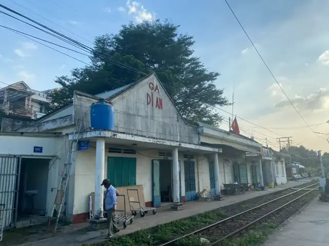 Ga Dĩ An Bình Dương: Địa Chỉ, Số Điện Thoại Và Thông Tin Đặt Vé Tàu Hỏa Ga Dĩ An Bình Dương: Địa Chỉ, Số Điện Thoại Và Thông Tin Đặt Vé Tàu Hỏa