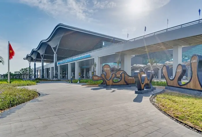 Top 10 Địa Điểm Vui Chơi Gần Sân Bay Cam Ranh Mà Du Khách Không Nên Bỏ Lỡ Top 10 Địa Điểm Vui Chơi Gần Sân Bay Cam Ranh Mà Du Khách Không Nên Bỏ Lỡ