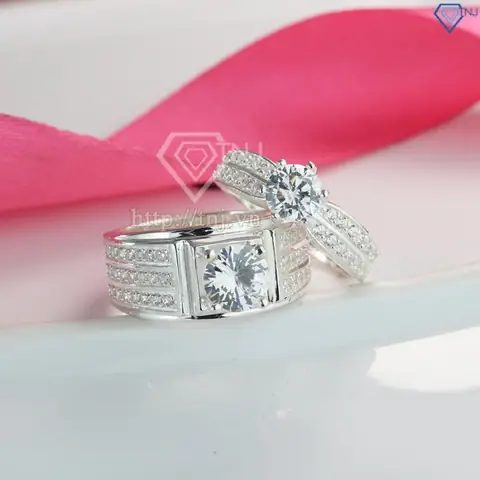 Nhẫn Cặp Bạc Giá Bao Nhiêu? Bảng Giá Chi Tiết & Kinh Nghiệm Mua 2026
