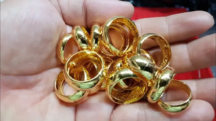 Giá Vàng Nhẫn Tròn Tại Quảng Nam Hôm Nay: Cập Nhật Mới Nhất Giá Vàng Nhẫn Tròn Tại Quảng Nam Hôm Nay: Cập Nhật Mới Nhất