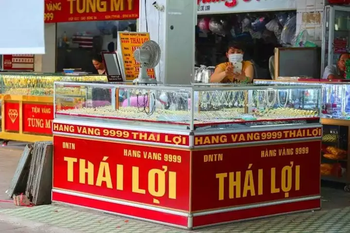 Bảng Giá Vàng Tiệm Vàng Bạc Sinh Huệ Hôm Nay Mới Nhất Bảng Giá Vàng Tiệm Vàng Bạc Sinh Huệ Hôm Nay Mới Nhất