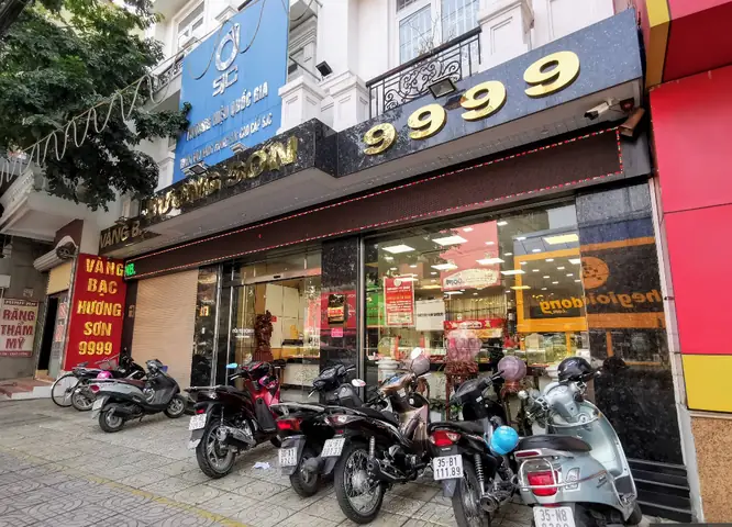 Giá Vàng Tiệm Vàng Hương Sơn Hôm Nay: Cập Nhật Bảng Giá Mới Nhất Tại Ninh Bình Giá Vàng Tiệm Vàng Hương Sơn Hôm Nay: Cập Nhật Bảng Giá Mới Nhất Tại Ninh Bình