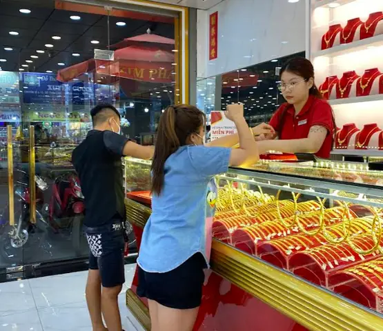 Giá Vàng Kim Phát Thới An Hôm Nay: Cập Nhật Bảng Giá Mới Nhất Quận 12