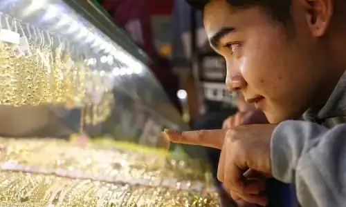 Giá Vàng Trang Sức Ở Tây Nguyên Hôm Nay: Bảng Giá Cập Nhật Mới Nhất Giá Vàng Trang Sức Ở Tây Nguyên Hôm Nay: Bảng Giá Cập Nhật Mới Nhất