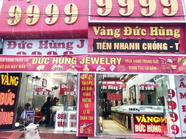 Giá Vàng Đức Hùng Hôm Nay: Cập Nhật Biến Động Và Thông Tin Chi Tiết