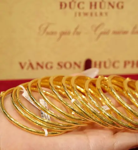 Giá Vàng Đức Hùng Hôm Nay: Cập Nhật Biến Động Và Thông Tin Chi Tiết
