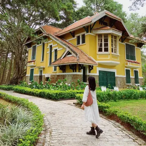 Giá Vé Dinh Bảo Đại 1 Đà Lạt 2026: Giá, Loại Vé Và Giờ Mở Cửa Chi Tiết Giá Vé Dinh Bảo Đại 1 Đà Lạt 2026: Giá, Loại Vé Và Giờ Mở Cửa Chi Tiết