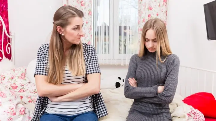 Giải Mã Giấc Mơ Cãi Nhau Với Mẹ: Điềm Báo Gì, Con Số May Mắn Và Ý Nghĩa Tâm Lý Giải Mã Giấc Mơ Cãi Nhau Với Mẹ: Điềm Báo Gì, Con Số May Mắn Và Ý Nghĩa Tâm Lý