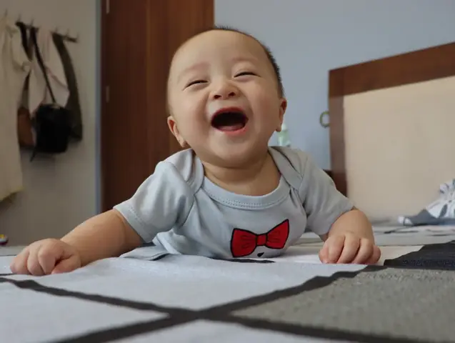 Giải Mã Chi Tiết Giấc Mơ Thấy Con Nít Cười: Điềm Báo Tốt Hay Xấu? Giải Mã Chi Tiết Giấc Mơ Thấy Con Nít Cười: Điềm Báo Tốt Hay Xấu?