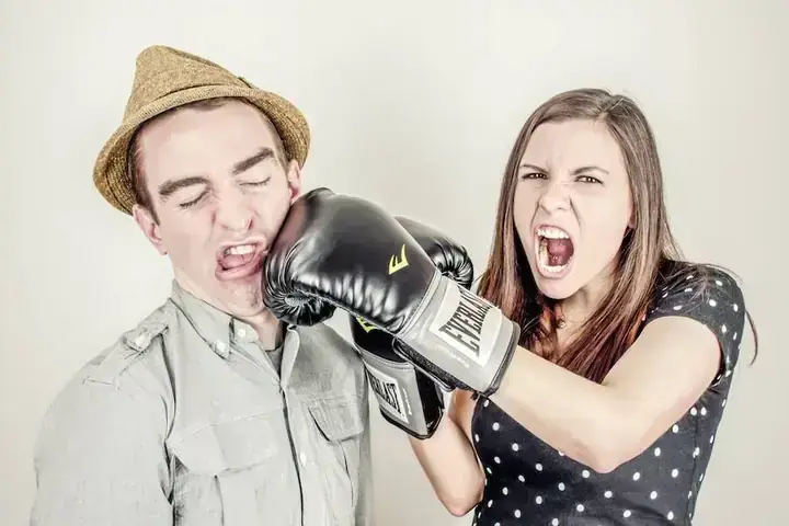 Giải Mã Giấc Mơ Thấy Đánh Nhau Với Ma Giải Mã Giấc Mơ Thấy Đánh Nhau Với Ma