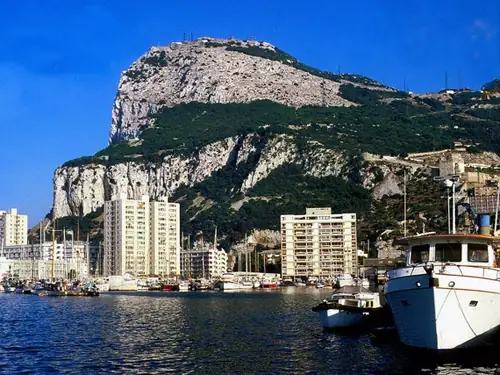 Gibraltar Là Nước Nào? Giải Đáp Về Vị Thế Và Lịch Sử Của Vùng Lãnh Thổ Đặc Biệt Này Gibraltar Là Nước Nào? Giải Đáp Về Vị Thế Và Lịch Sử Của Vùng Lãnh Thổ Đặc Biệt Này