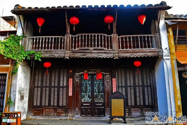 Nhà Cổ Phùng Hưng Hội An: Lịch Sử, Kiến Trúc Và Cách Tham Quan Cho Du Khách Nhà Cổ Phùng Hưng Hội An: Lịch Sử, Kiến Trúc Và Cách Tham Quan Cho Du Khách
