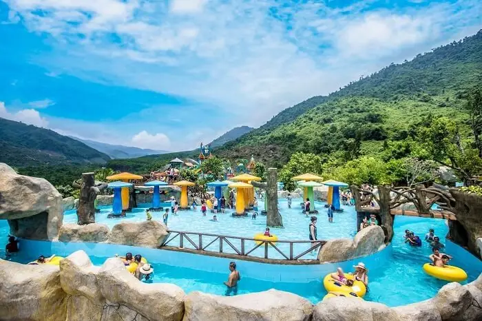 Giới Thiệu Tổng Quan Về Núi Thần Tài – Địa Điểm Du Lịch, Tiện Ích Và Cách Trải Nghiệm Giới Thiệu Tổng Quan Về Núi Thần Tài – Địa Điểm Du Lịch, Tiện Ích Và Cách Trải Nghiệm