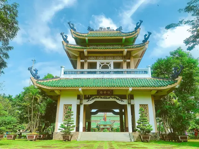 Văn Miếu Trấn Biên – Lịch Sử, Kiến Trúc Và Giá Trị Văn Hoá Của Di Tích 300 Năm Văn Miếu Trấn Biên – Lịch Sử, Kiến Trúc Và Giá Trị Văn Hoá Của Di Tích 300 Năm