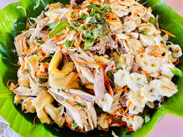 Cách Làm Gỏi Gà Măng Cụt Chuẩn Vị Và Khám Phá Địa Chỉ Ngon Tại Bình Dương Cách Làm Gỏi Gà Măng Cụt Chuẩn Vị Và Khám Phá Địa Chỉ Ngon Tại Bình Dương
