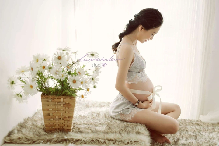 100+ Hình Ảnh Bà Bầu Dễ Thương 2026 – Bộ Sưu Tập Đầy Màu Sắc, Đẹp Nhất 100+ Hình Ảnh Bà Bầu Dễ Thương 2026 – Bộ Sưu Tập Đầy Màu Sắc, Đẹp Nhất
