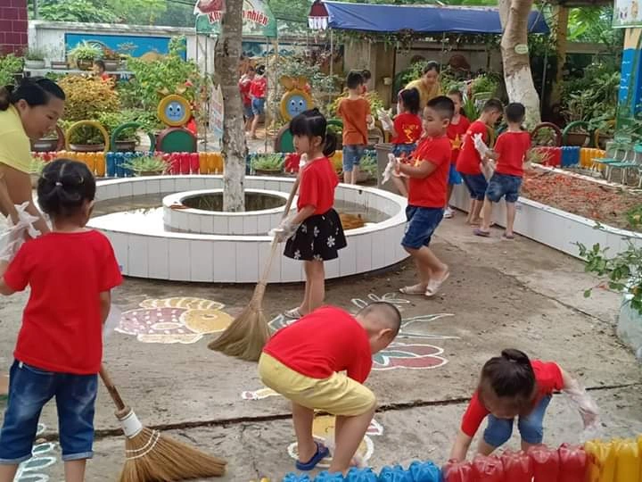 100+ Hình Ảnh Bé Nhặt Rác Đẹp Nhất 2026 – Bộ Sưu Tập Siêu Đẹp Cho Mọi Nhu Cầu 100+ Hình Ảnh Bé Nhặt Rác Đẹp Nhất 2026 – Bộ Sưu Tập Siêu Đẹp Cho Mọi Nhu Cầu