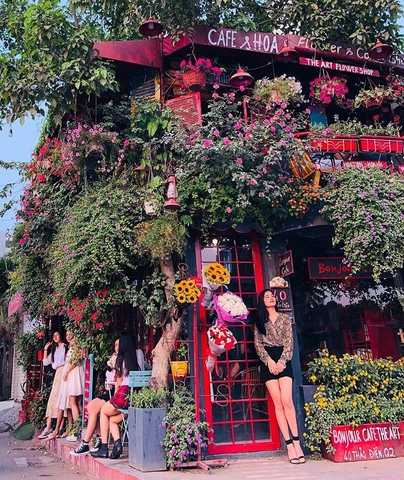 Hình Ảnh Các Quán Cà Phê Đẹp Nhất Việt Nam: Bộ Sưu Tập Đầy Đủ Dành Cho Người Yêu Thích Check‑in & Thiết Kế Nội Thất