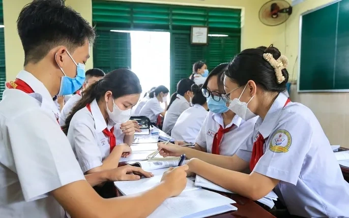 Hình Ảnh Cặp Đi Học Đẹp: Bộ Sưu Tập & Gợi Ý Cho Phụ Huynh Và Học Sinh Hình Ảnh Cặp Đi Học Đẹp: Bộ Sưu Tập & Gợi Ý Cho Phụ Huynh Và Học Sinh