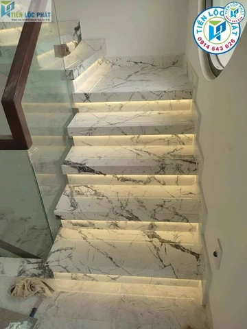 Hình Ảnh Cầu Thang Đá Đẹp: Bộ Sưu Tập 100+ Mẫu Đá Cầu Thang Sang Trọng Dành Cho Chủ Nhà & Kiến Trúc Sư