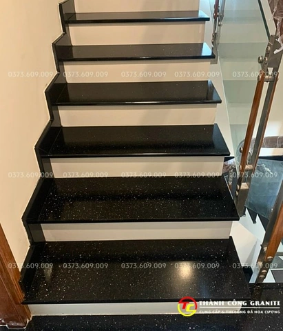 Hình Ảnh Cầu Thang Đá Đẹp: Bộ Sưu Tập 100+ Mẫu Đá Cầu Thang Sang Trọng Dành Cho Chủ Nhà & Kiến Trúc Sư