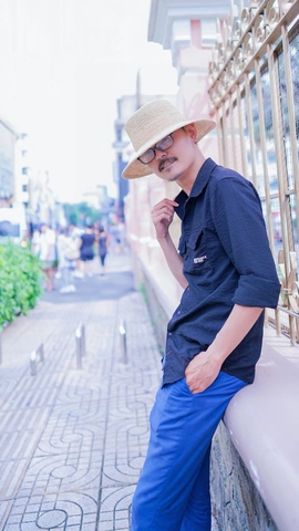 Tải Và Sử Dụng Hình Ảnh Đàn Ông Trần Truồng Miễn Phí – Hướng Dẫn Toàn Diện Cho Nhà Thiết Kế & Marketer Tải Và Sử Dụng Hình Ảnh Đàn Ông Trần Truồng Miễn Phí – Hướng Dẫn Toàn Diện Cho Nhà Thiết Kế & Marketer
