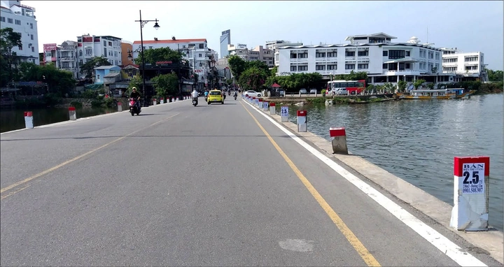 Hình Ảnh Đập Đá Đẹp Nhất: Bộ Sưu Tập Đỉnh Cao Dành Cho Người Yêu Nghệ Thuật Đá Tự Nhiên