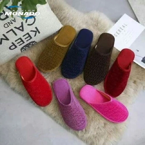 Hình Ảnh Dép Bông Đi Trong Nhà: Bộ Sưu Tập, Lựa Chọn & Cách Tự Làm Đẹp Nhất 2026 Cho Người Yêu Thời Trang Nội Thất