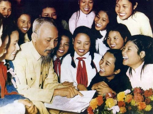 100+ Hình Ảnh Đẹp Của Bác 2026 – Bộ Sưu Tập Đầy Đủ, Sắc Nét, Sẵn Sàng Tải