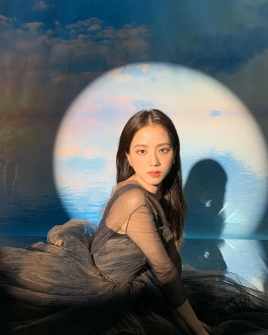 Những Hình Ảnh Đẹp Nhất Của Jisoo: Bộ Sưu Tập Độc Đáo Dành Cho Fan Blackpink