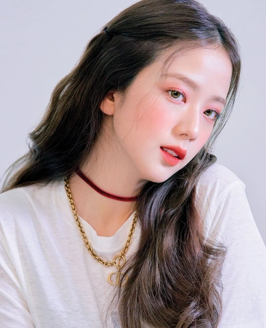 Những Hình Ảnh Đẹp Nhất Của Jisoo: Bộ Sưu Tập Độc Đáo Dành Cho Fan Blackpink
