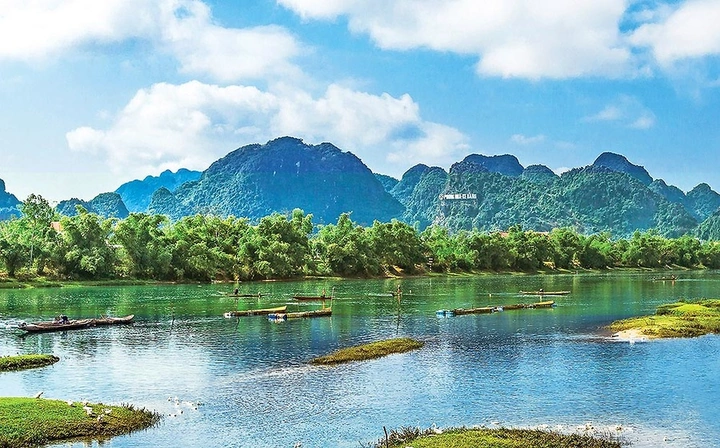 Khám Phá Bộ Sưu Tập Hình Ảnh Đẹp Về Quảng Bình Dành Cho Người Yêu Du Lịch & Nhiếp Ảnh