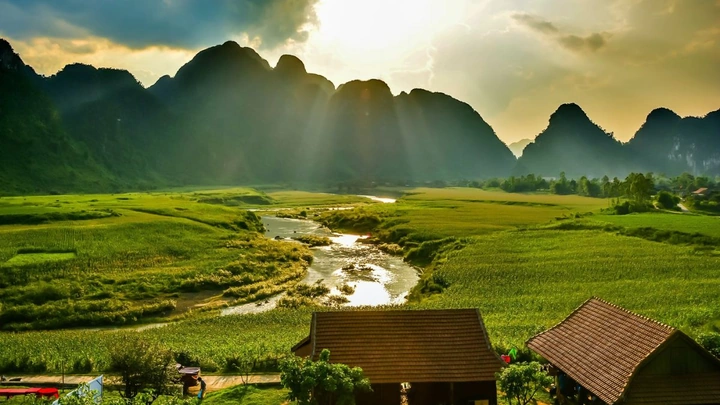 Khám Phá Bộ Sưu Tập Hình Ảnh Đẹp Về Quảng Bình Dành Cho Người Yêu Du Lịch & Nhiếp Ảnh