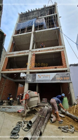 Hình Ảnh Đổ Bê Tông Sàn: Hướng Dẫn Chi Tiết, Lưu Ý Kỹ Thuật & Tham Khảo Thực Tiễn Cho Nhà Thầu Và Chủ Đầu Tư Hình Ảnh Đổ Bê Tông Sàn: Hướng Dẫn Chi Tiết, Lưu Ý Kỹ Thuật & Tham Khảo Thực Tiễn Cho Nhà Thầu Và Chủ Đầu Tư
