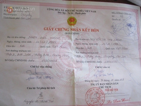 Hình Ảnh Giấy Chứng Nhận Kết Hôn: Tải Miễn Phí, Cách Sử Dụng & Quy Định Cho Người Đăng Ký (dành Cho Cặp Đôi & Nhà Soạn Thảo) Hình Ảnh Giấy Chứng Nhận Kết Hôn: Tải Miễn Phí, Cách Sử Dụng & Quy Định Cho Người Đăng Ký (dành Cho Cặp Đôi & Nhà Soạn Thảo)