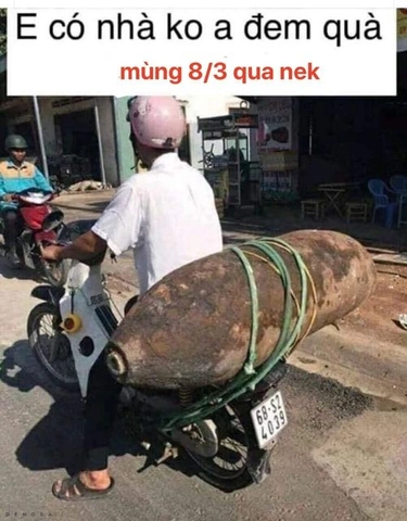 Hình Ảnh Hài Hước Về Ngày 8/3: Bộ Sưu Tập Meme, Caption & Đồ Dùng Độc Đáo Dành Cho Các Bạn Nam & Nữ Yêu Thích Cười Vui Hình Ảnh Hài Hước Về Ngày 8/3: Bộ Sưu Tập Meme, Caption & Đồ Dùng Độc Đáo Dành Cho Các Bạn Nam & Nữ Yêu Thích Cười Vui