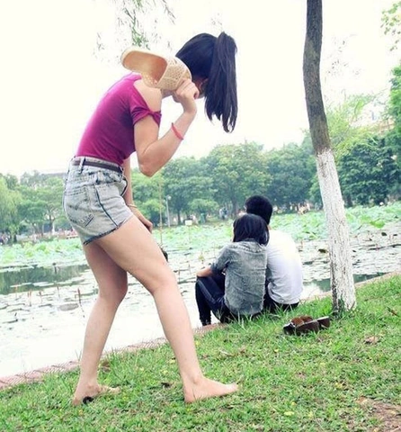 Hình Ảnh Hài Hước Về Ngày 8/3: Bộ Sưu Tập Meme, Caption & Đồ Dùng Độc Đáo Dành Cho Các Bạn Nam & Nữ Yêu Thích Cười Vui Hình Ảnh Hài Hước Về Ngày 8/3: Bộ Sưu Tập Meme, Caption & Đồ Dùng Độc Đáo Dành Cho Các Bạn Nam & Nữ Yêu Thích Cười Vui
