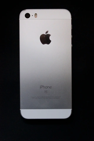 Hình Ảnh Iphone 5s Màu Đen: Khám Phá Mẫu Nguyên Mẫu Hiếm, Cách Phân Biệt Và Giá Trị Sưu Tập Cho Người Yêu Công Nghệ Hình Ảnh Iphone 5s Màu Đen: Khám Phá Mẫu Nguyên Mẫu Hiếm, Cách Phân Biệt Và Giá Trị Sưu Tập Cho Người Yêu Công Nghệ
