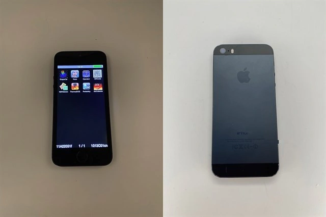 Hình Ảnh Iphone 5s Màu Đen: Khám Phá Mẫu Nguyên Mẫu Hiếm, Cách Phân Biệt Và Giá Trị Sưu Tập Cho Người Yêu Công Nghệ Hình Ảnh Iphone 5s Màu Đen: Khám Phá Mẫu Nguyên Mẫu Hiếm, Cách Phân Biệt Và Giá Trị Sưu Tập Cho Người Yêu Công Nghệ