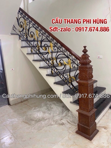 Hình Ảnh Lan Can Cầu Thang Sắt: 100+ Mẫu Đẹp, Giá Thành, Và Cách Lựa Chọn Cho Ngôi Nhà Hiện Đại Hình Ảnh Lan Can Cầu Thang Sắt: 100+ Mẫu Đẹp, Giá Thành, Và Cách Lựa Chọn Cho Ngôi Nhà Hiện Đại